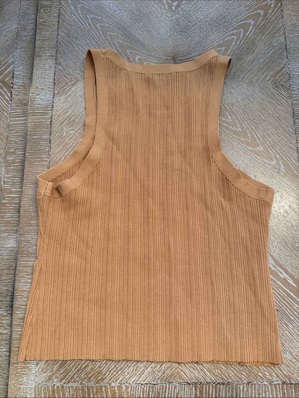 GOOD AMERICAN Camel Ribbed Tank XL - Picture 4 of 6